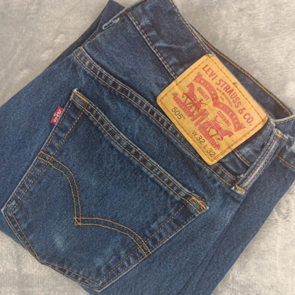 Levi's 505 Mens 32x32 Regular Fit Straight Leg Dark Wash Denim Jeans